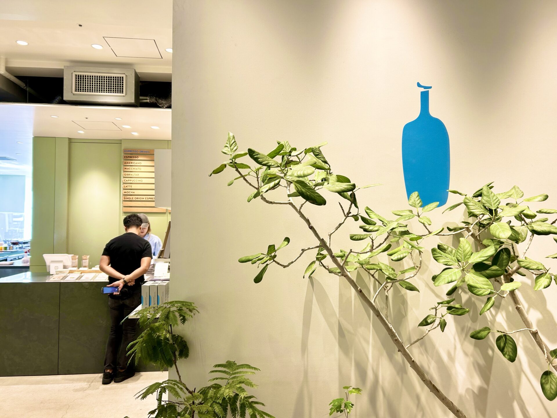 立誠ひろば　ブルーボトルコーヒー